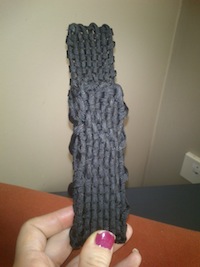 Two Craft Gift Ideas Using Paracord