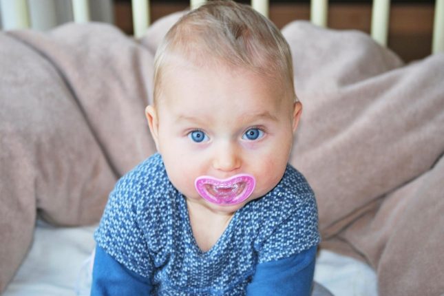 13 indoor activities for under two year olds indoor activities for under two year olds