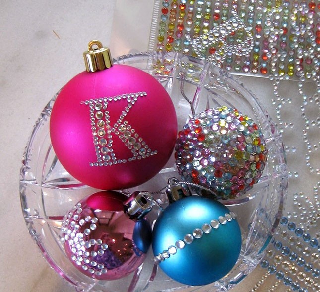 Trying not to stress and some pretty Christmas baubles Pretty Christmas baubles