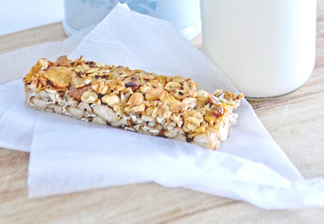 Delicious nut and honey muesli bars recipe Nutty bars