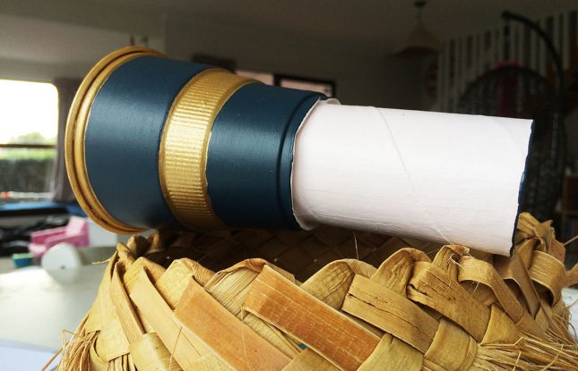 Toilet roll telescope – with optical illusion toilet roll telescope