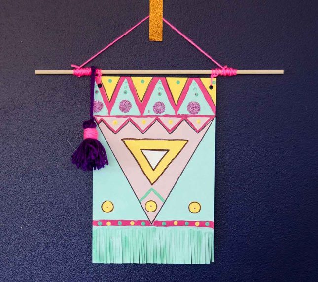 kids-wall-hanging