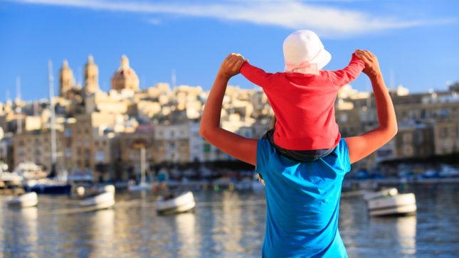 The Pursuit of Family Holiday Happiness