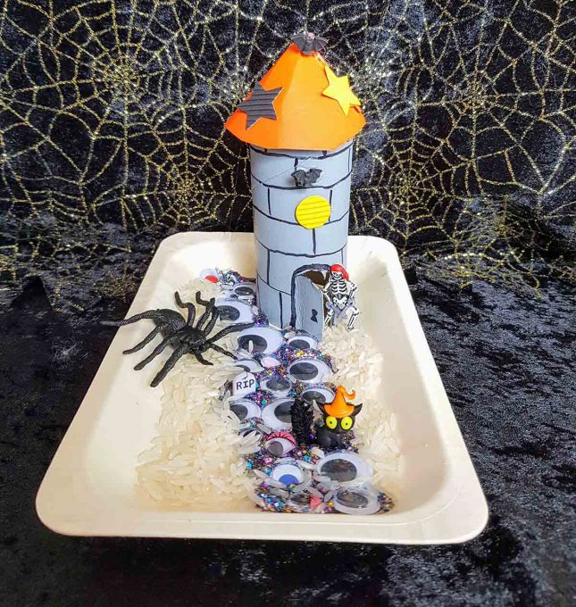 Make a toilet roll haunted tower scene
