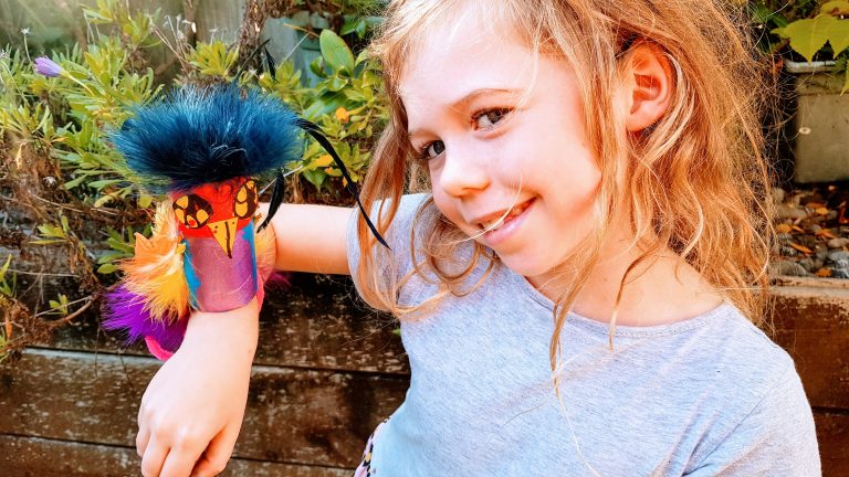 Toilet roll craft- how to make a pet parrot