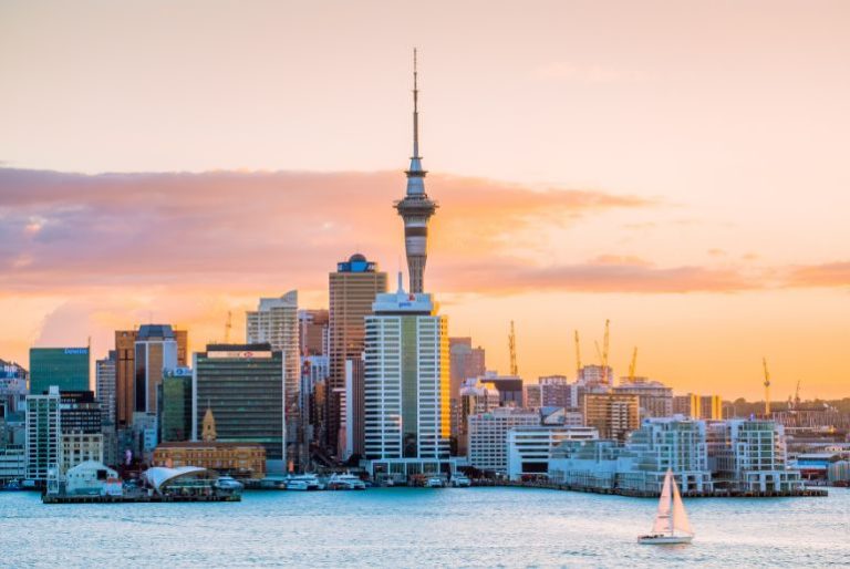 The Very Best New Zealand Road Trips for Families-Auckland to New Plymouth